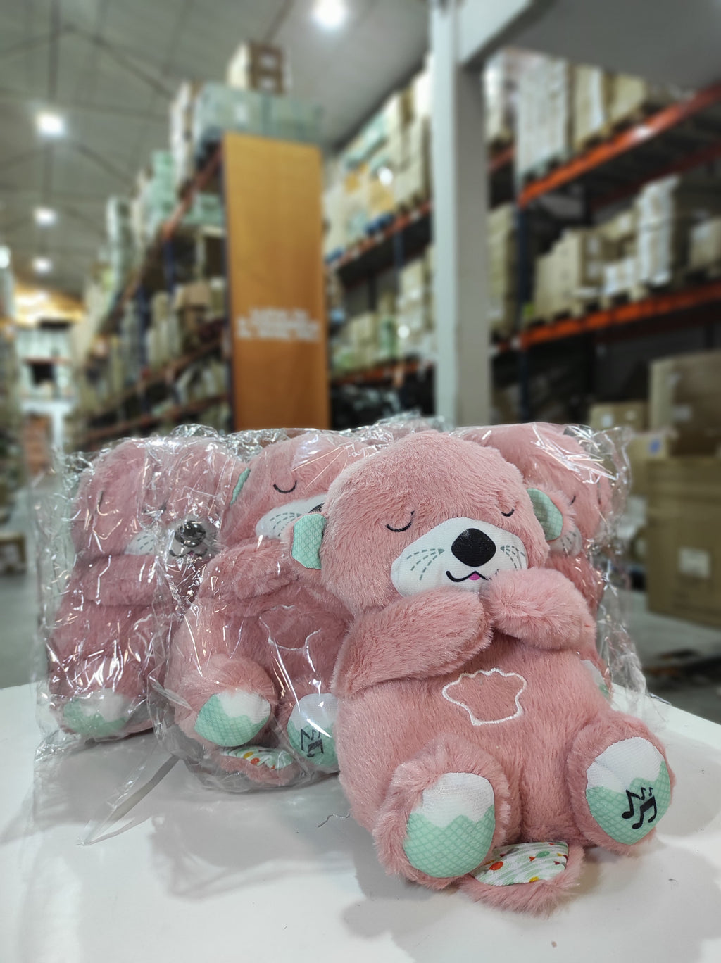 Peluche relajante para bebé que simula respiración ( nutria rosa ) - additional image 3